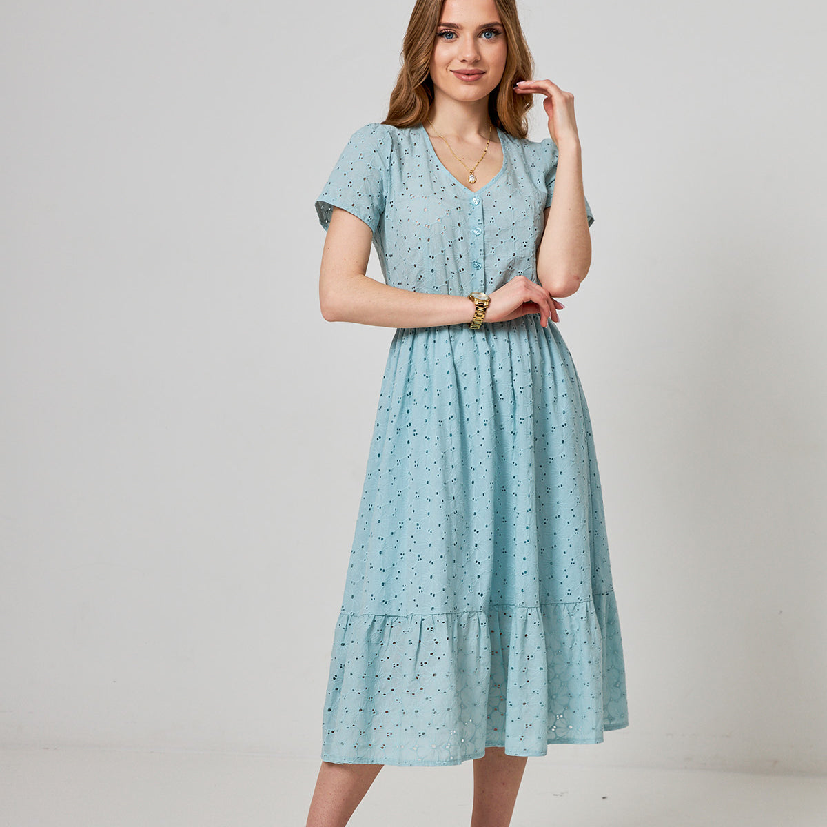 Сукня мідаксі з ґудзиками