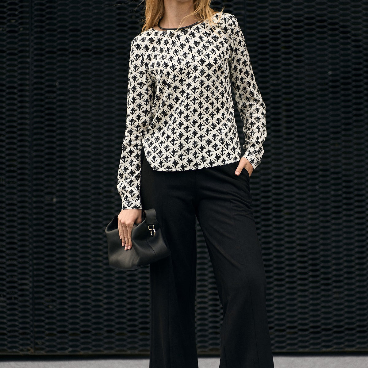 Блуза база з довгим рукавом