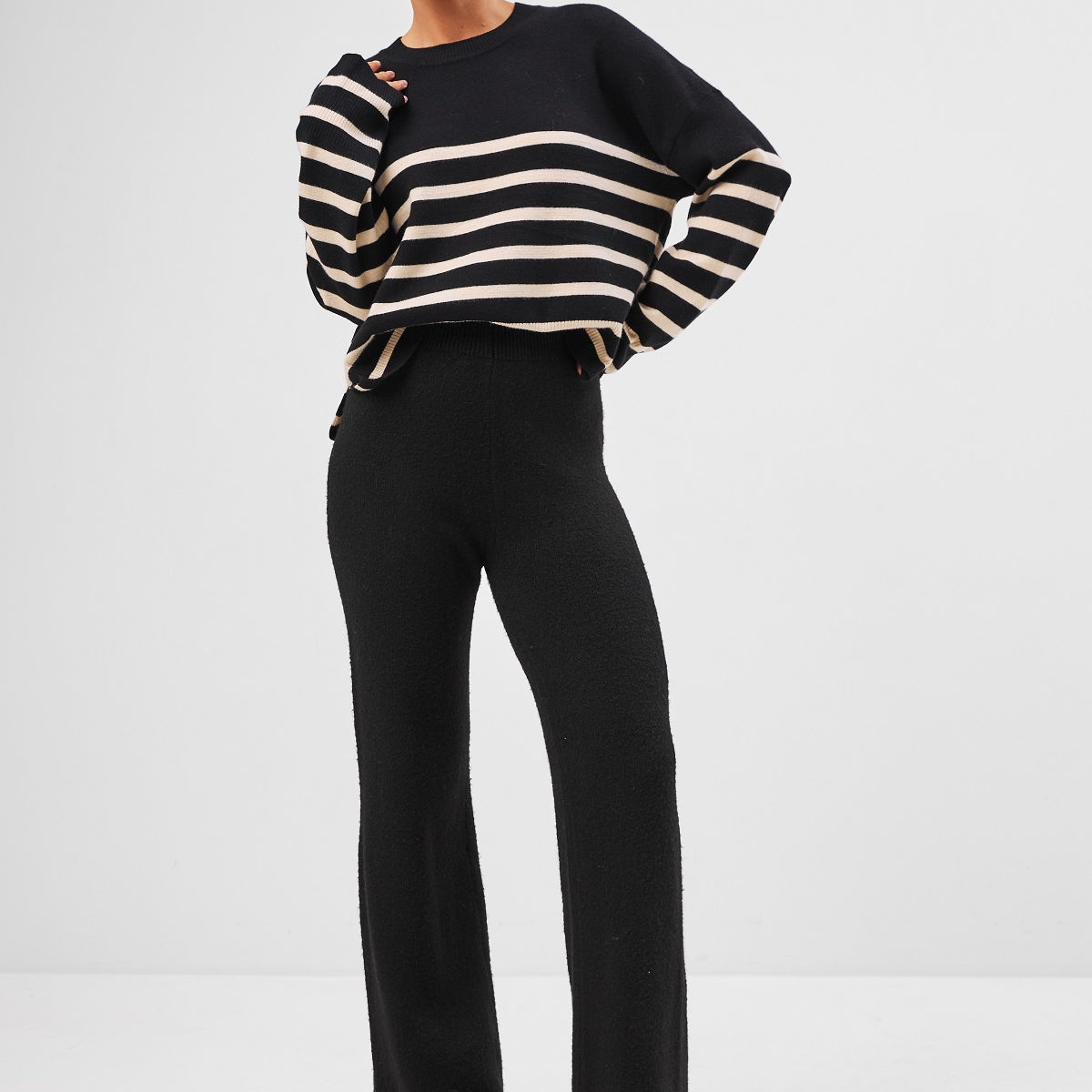 Светр в смужку