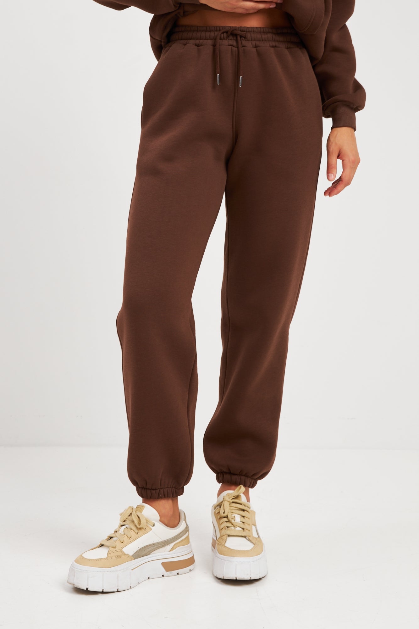 Коричневий (шоколад)