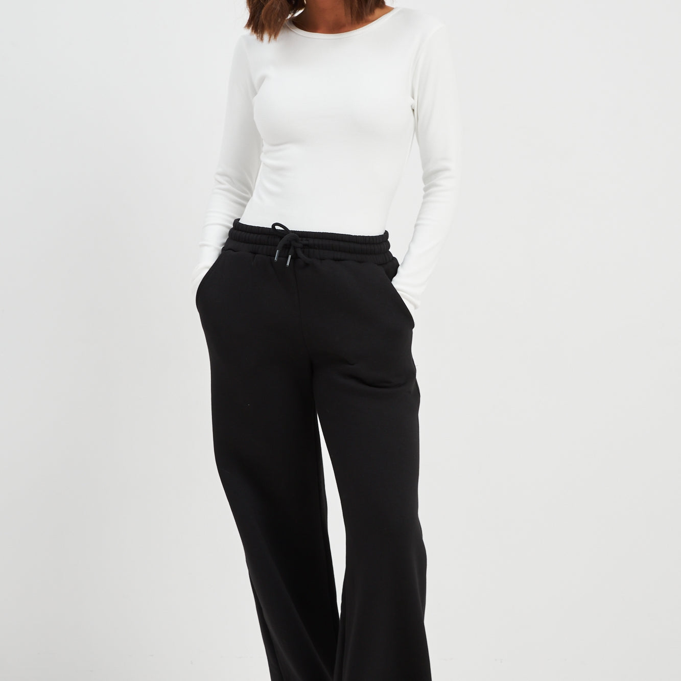 Штани палаццо з куліскою внизу