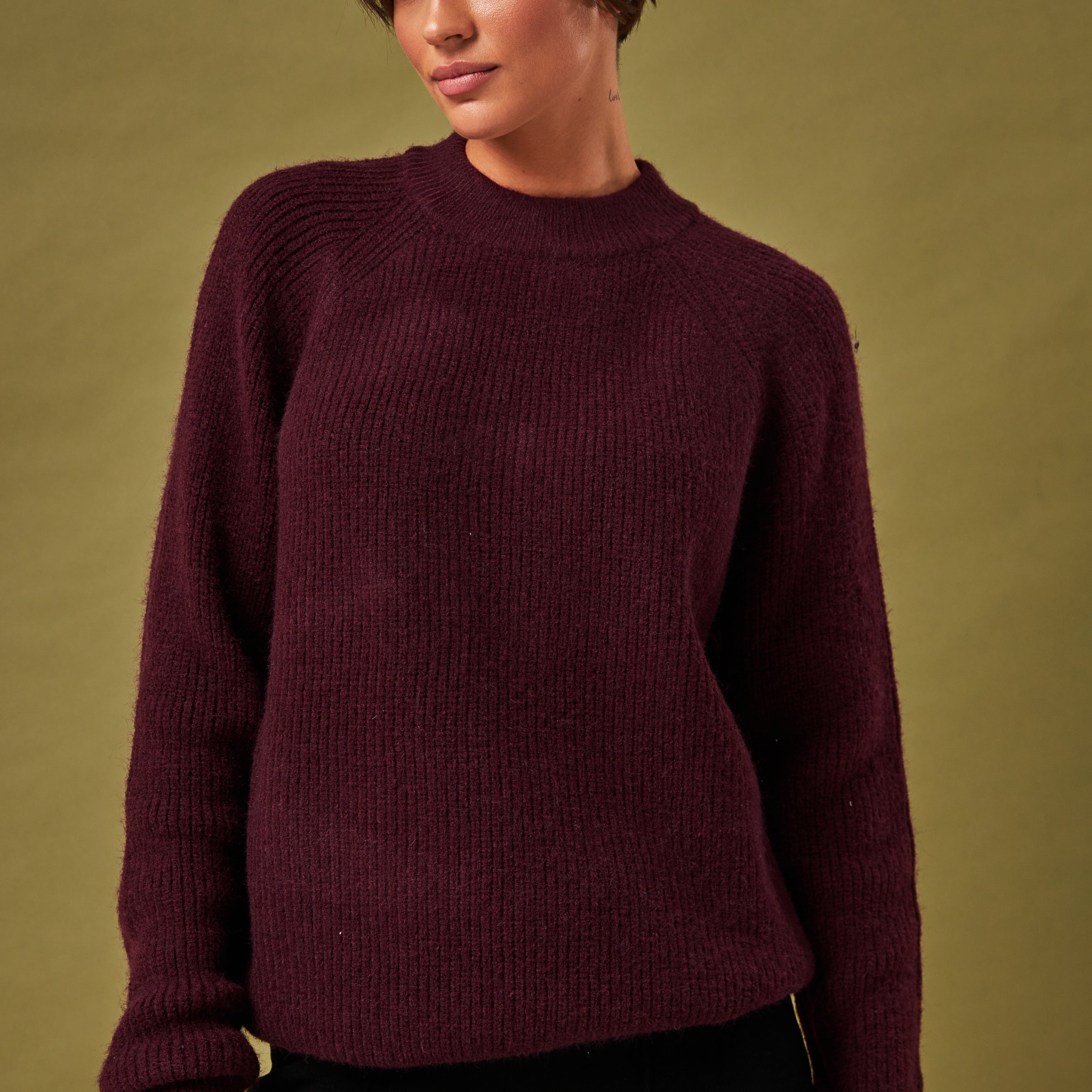 Светр реглан крупна в'язка