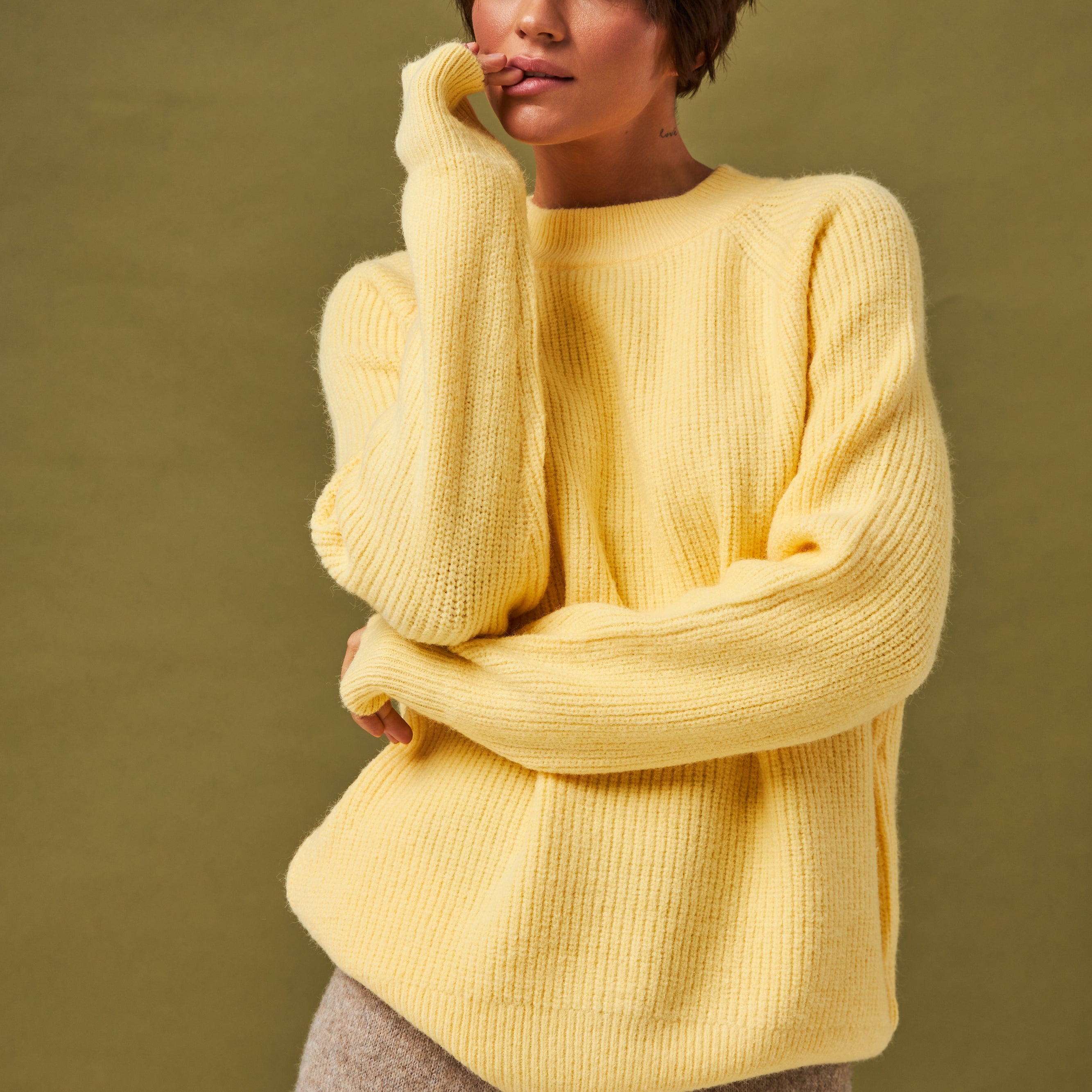 Светр реглан крупна в'язка