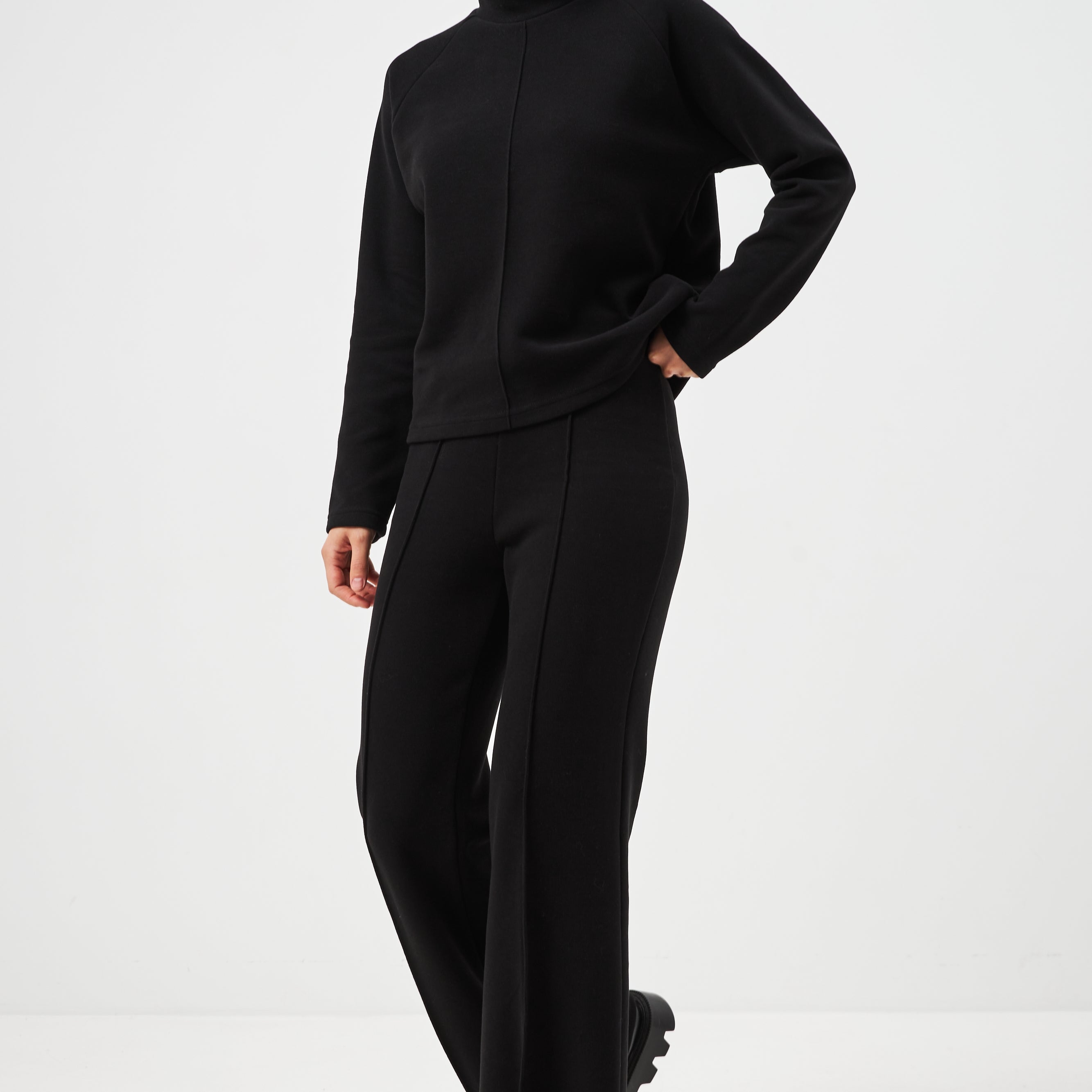 Світшот з декоративним швом