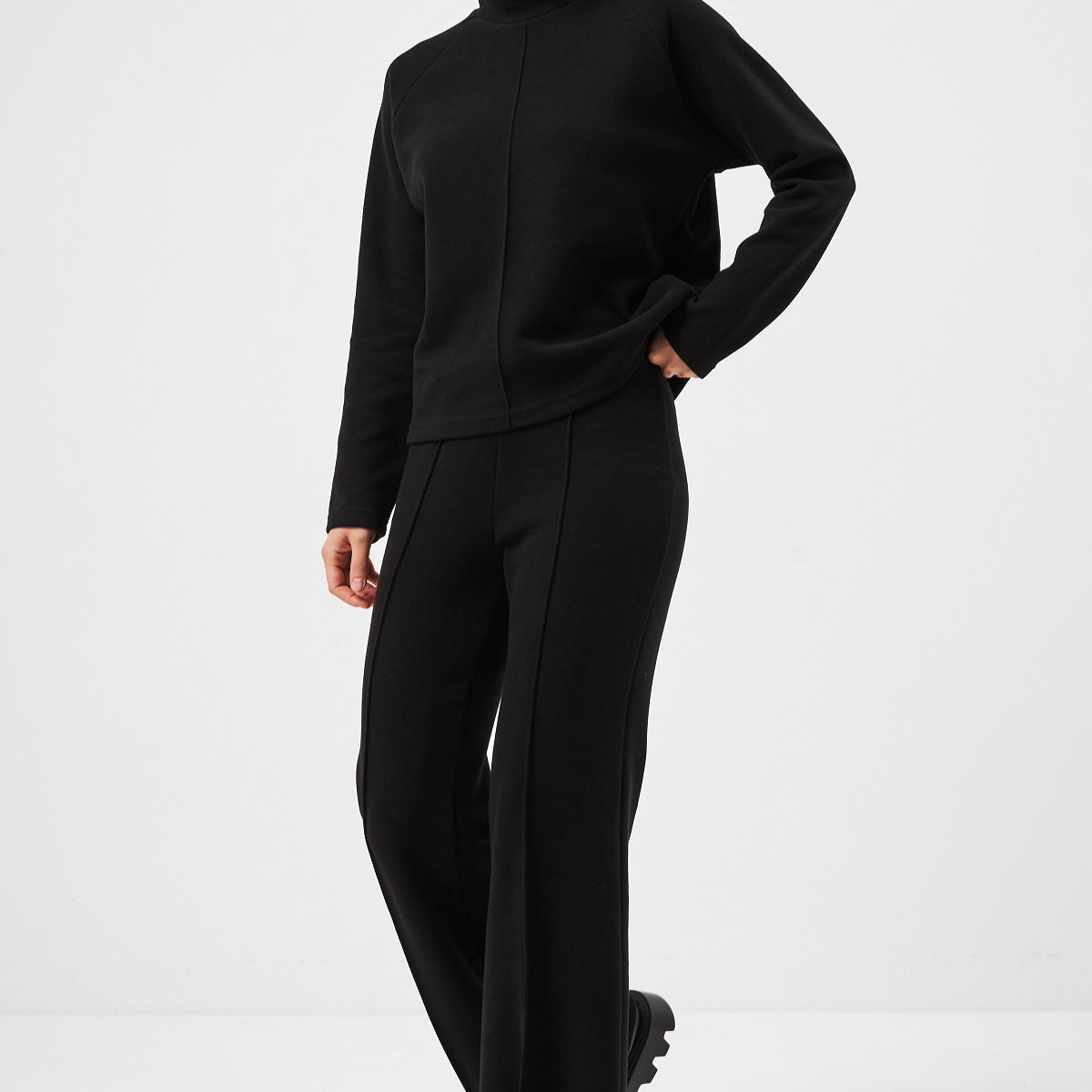 Світшот з декоративним швом