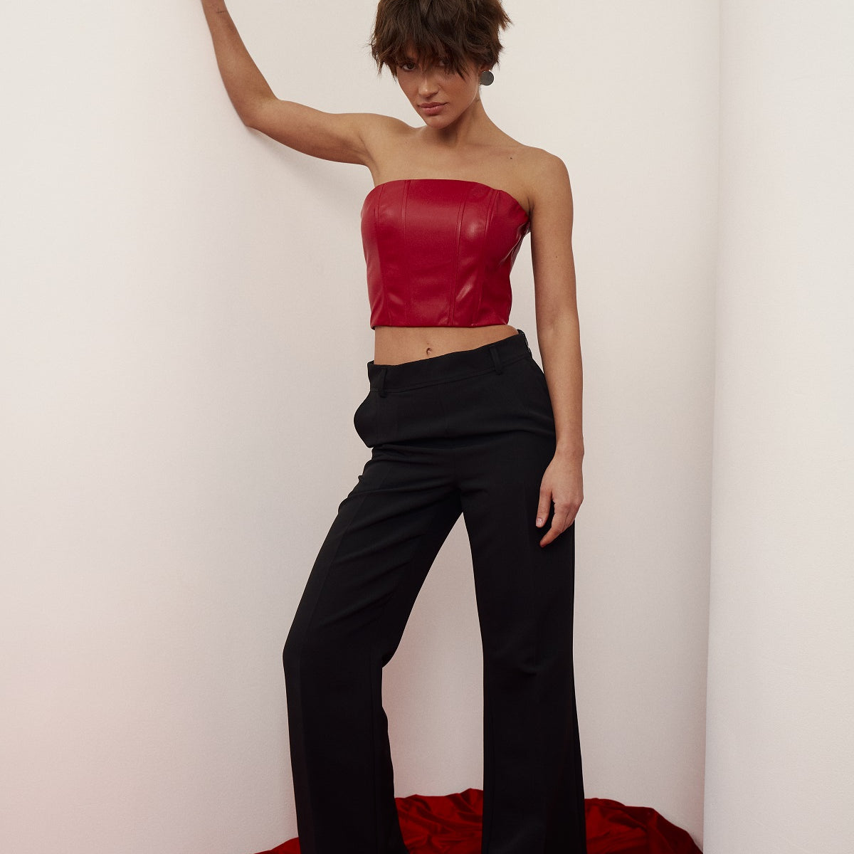 Брюки кльош з високою посадкою