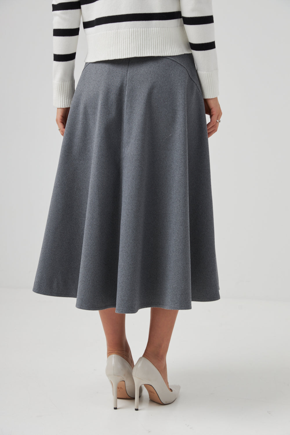 Сірий (темний)