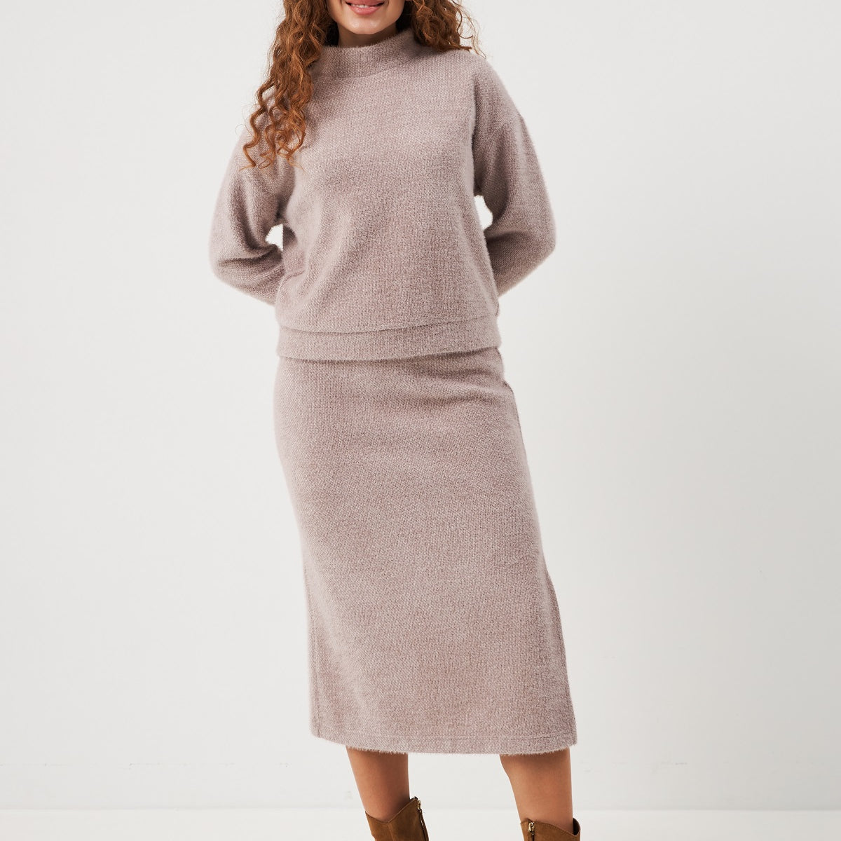 Спідниця з альпаки з розрізом