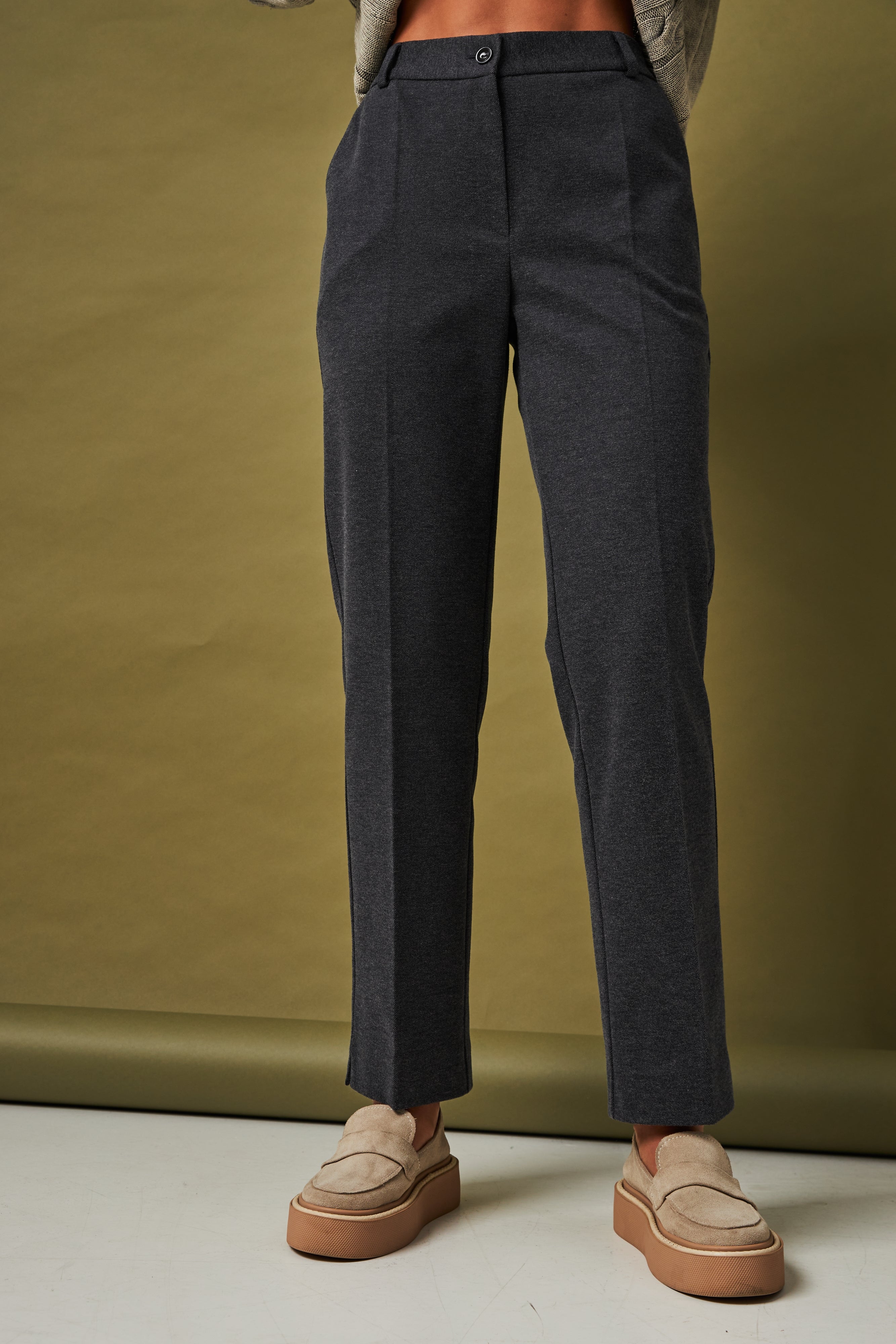 Сірий графіт