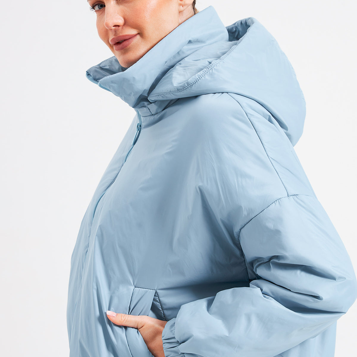 Куртка оверсайз на блискавці з капюшоном