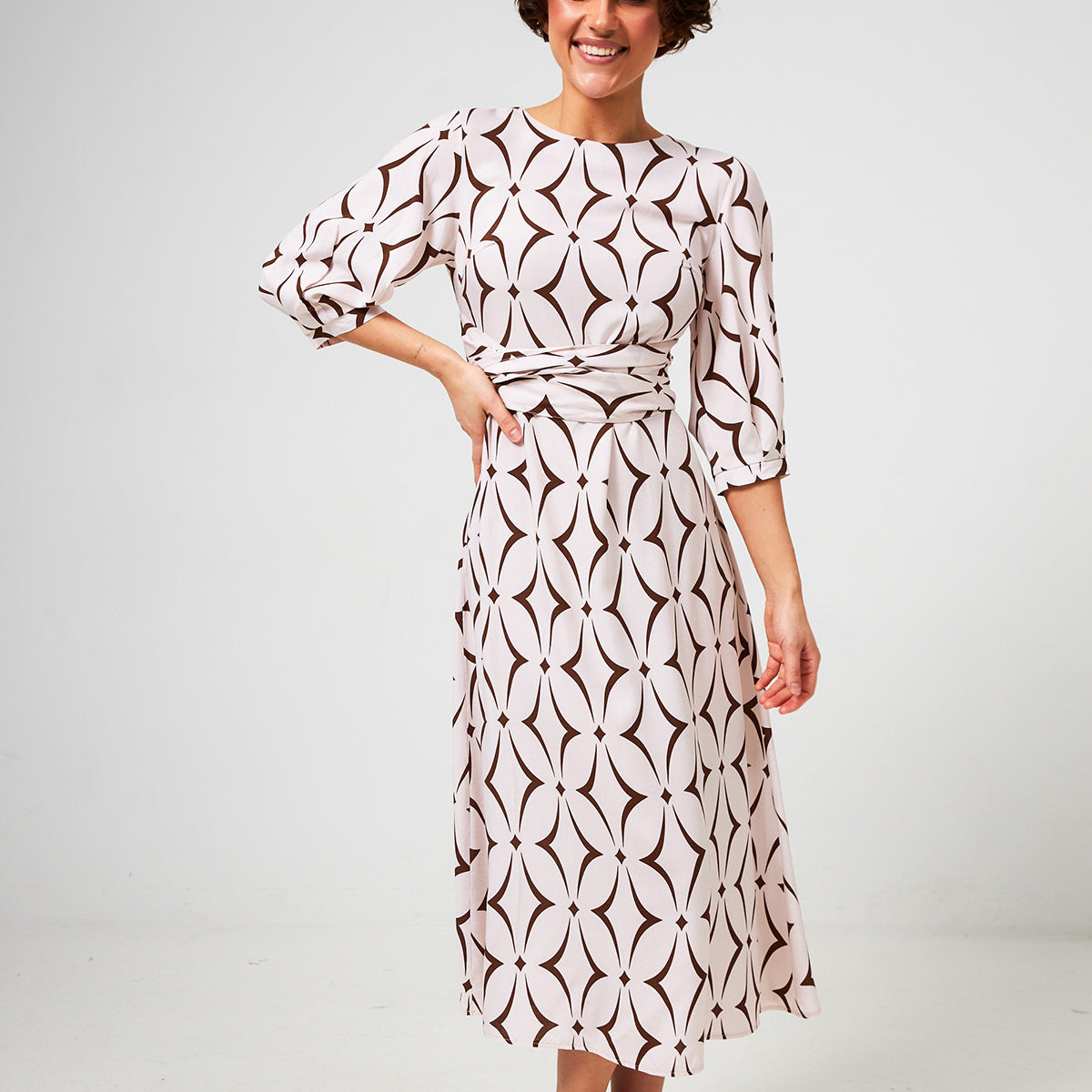 Сукня міді зі штапелю