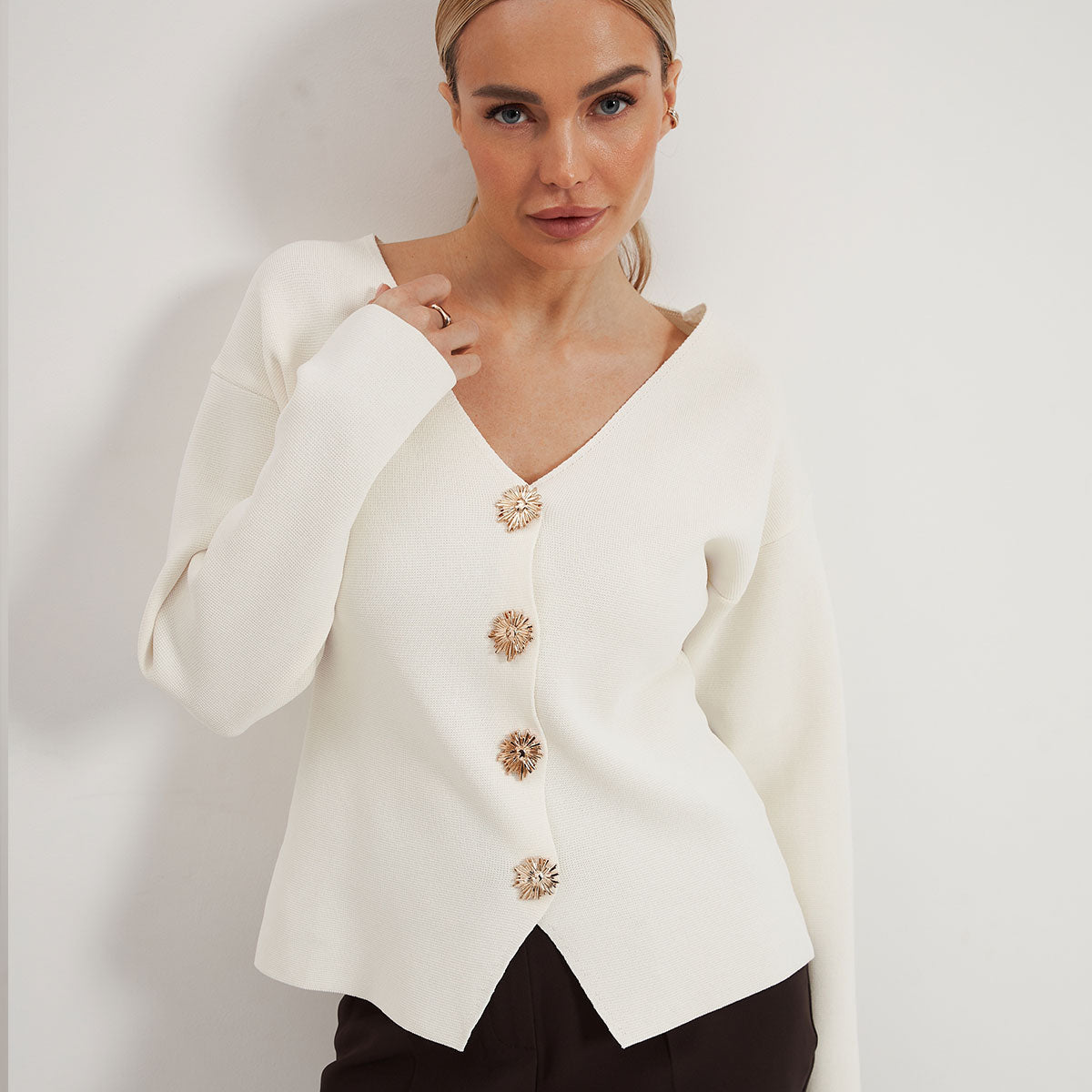 Кардиган на ґудзиках