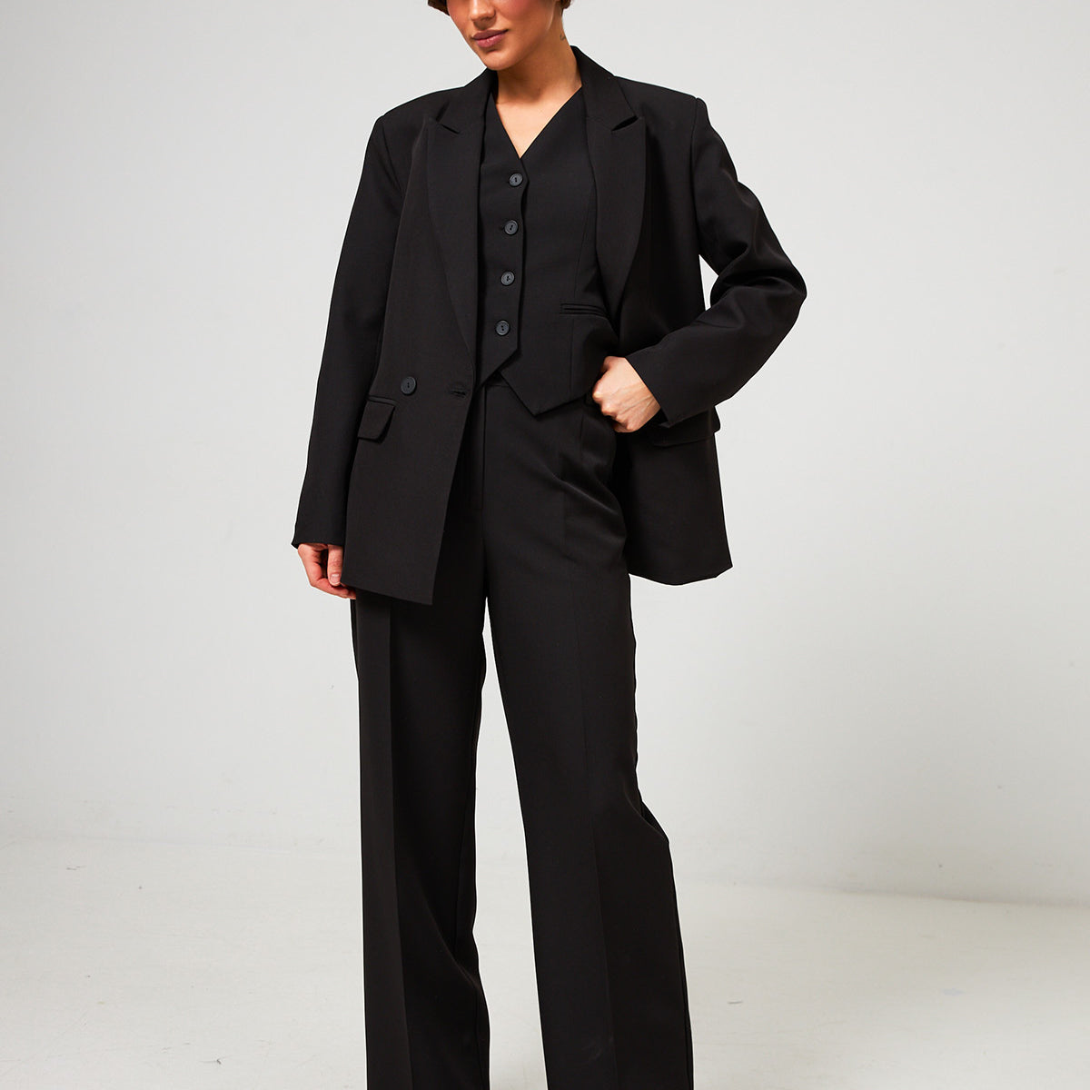 Брюки вільні з костюмки Мілан