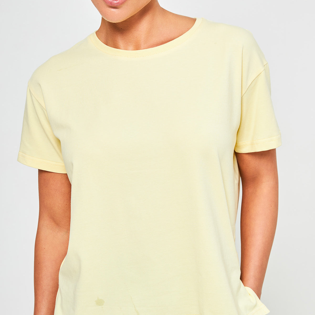 Футболка пряма з розрізами