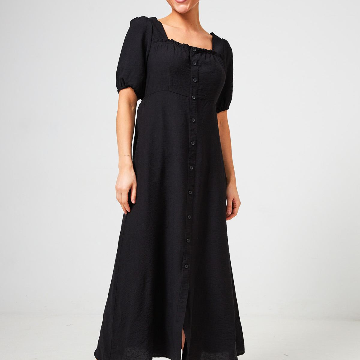 Сукня максі з льону на ґудзиках