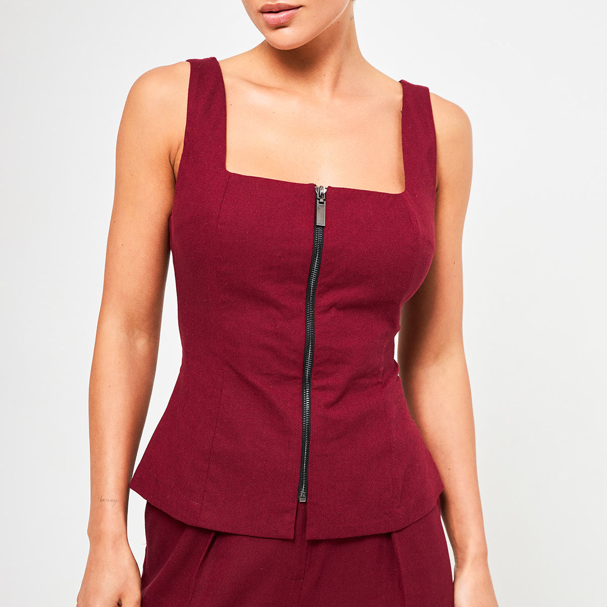 Жилет з відкритими плечима лляний на блискавці Франческа