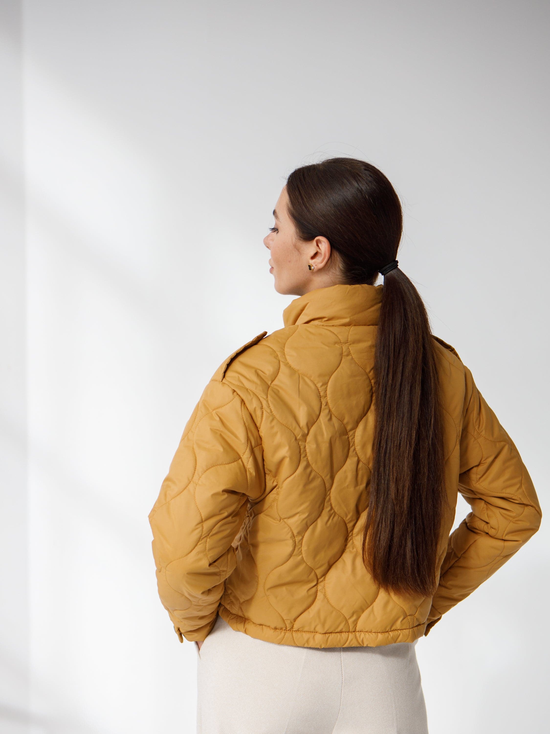 Куртка вкорочена з куліскою по низу - Wear Me