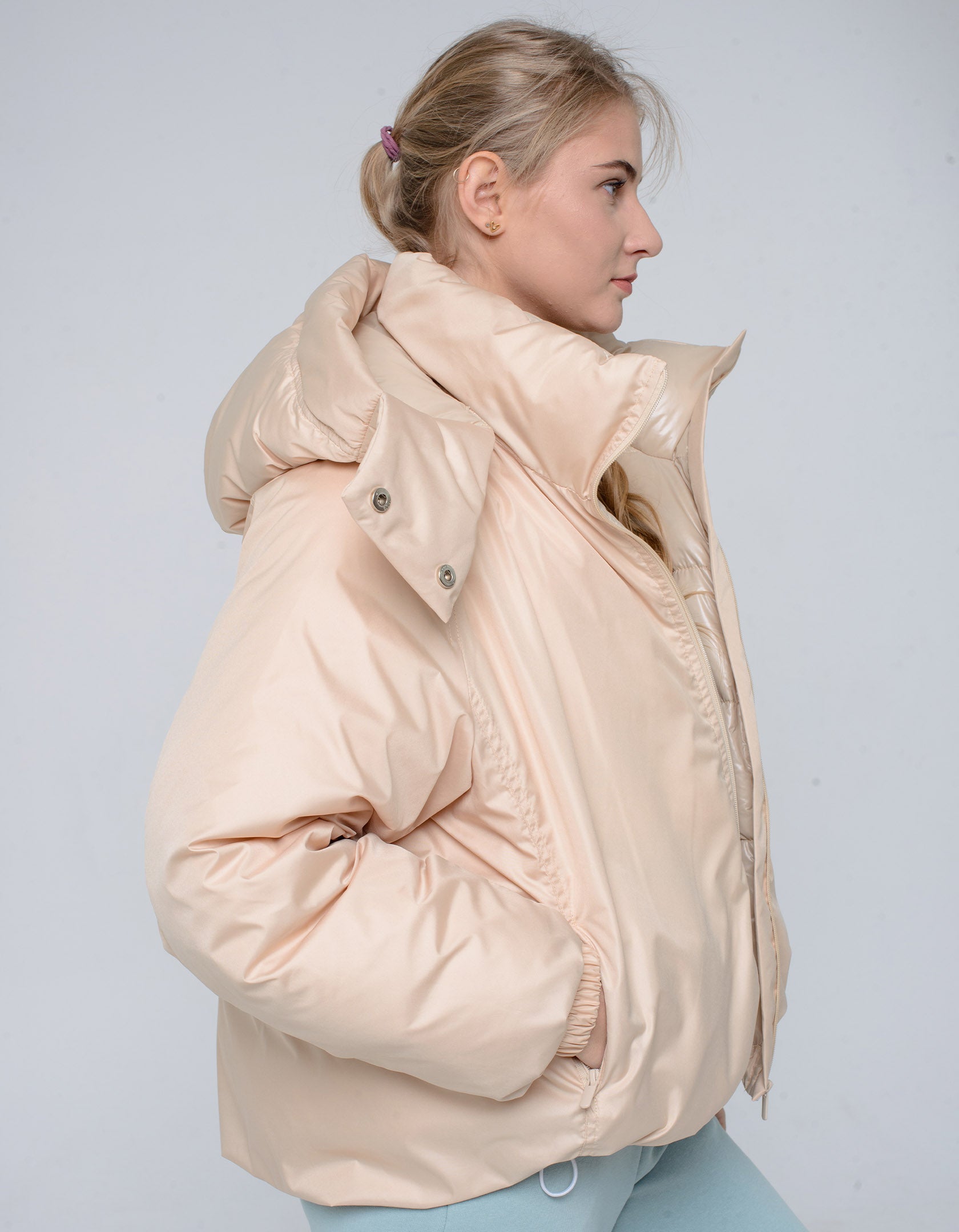 Куртка жіноча кокон легка з капюшоном - Wear Me