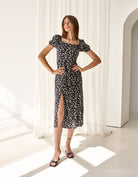 Сукня жіноча короткий рукав з розрізами штапель - Wear Me