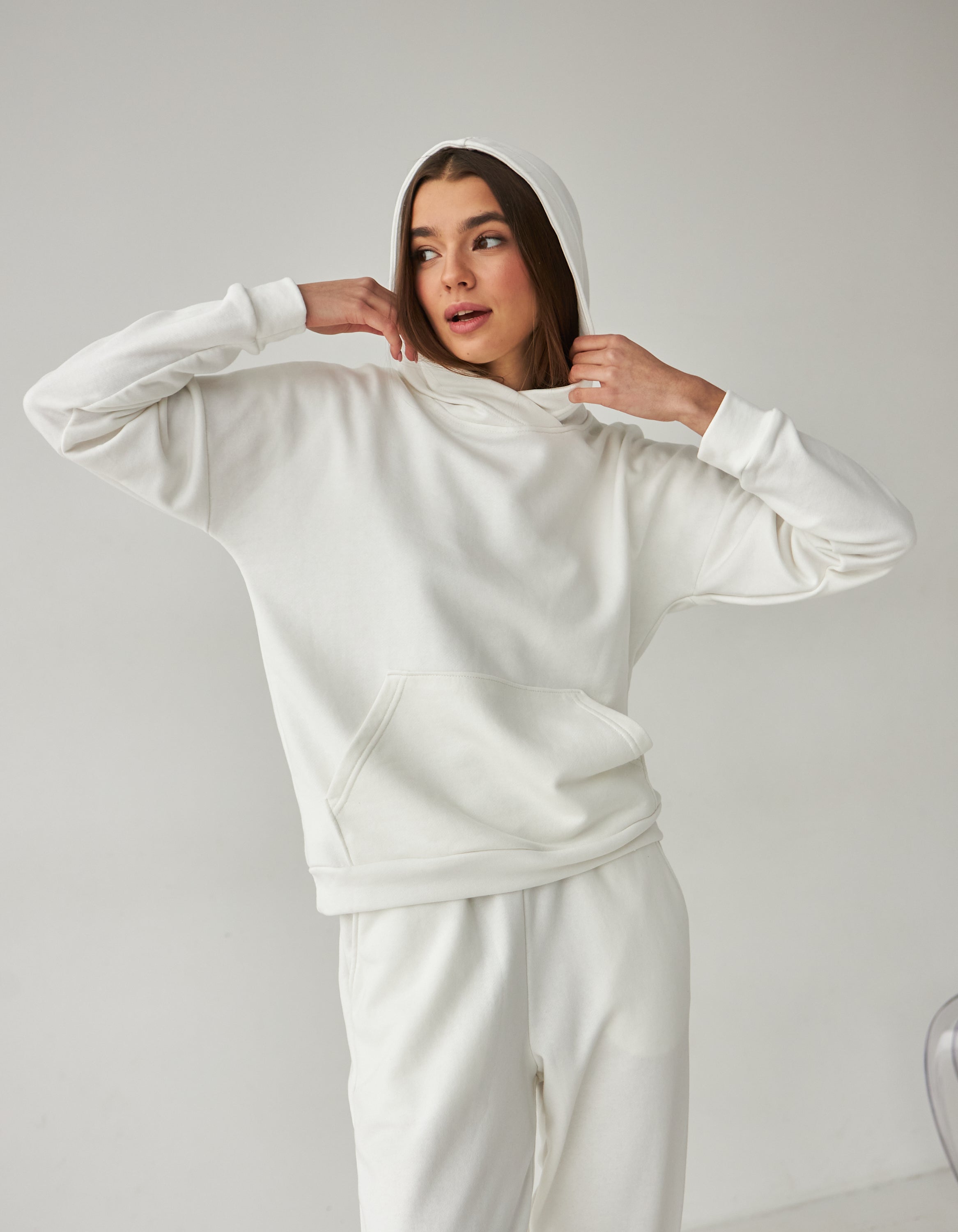 Худі з накладною кишенею - Wear Me
