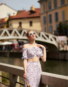 Кроп-топ з V-подібним вирізом - Wear Me