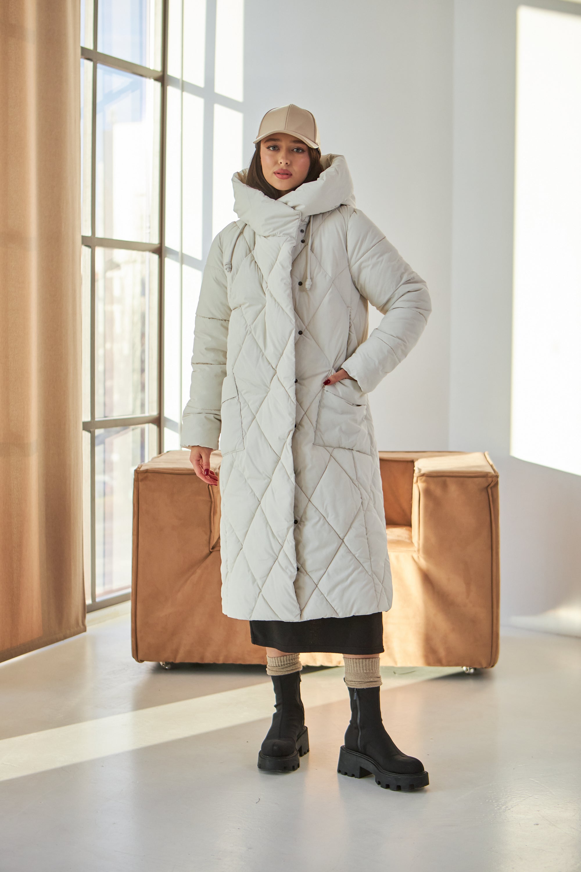 Пальто пуховик з накладними кишенями на змійці - Wear Me