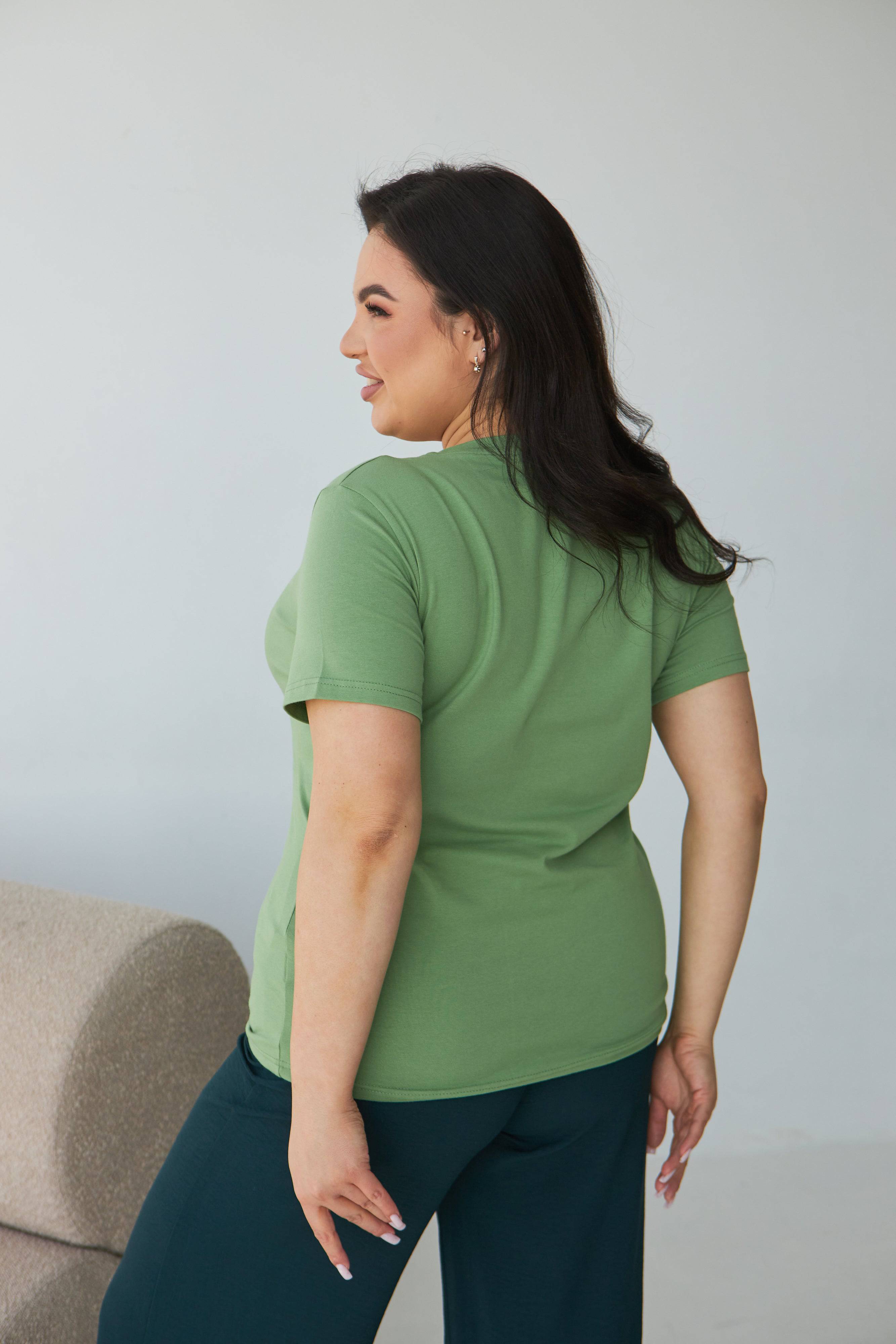 Футболка база - Wear Me