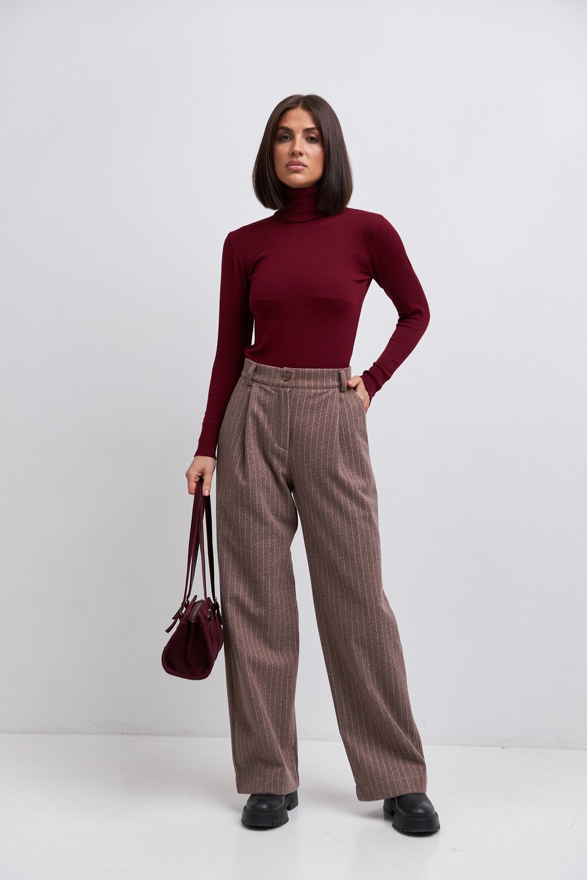 Коричневий[Смужка]