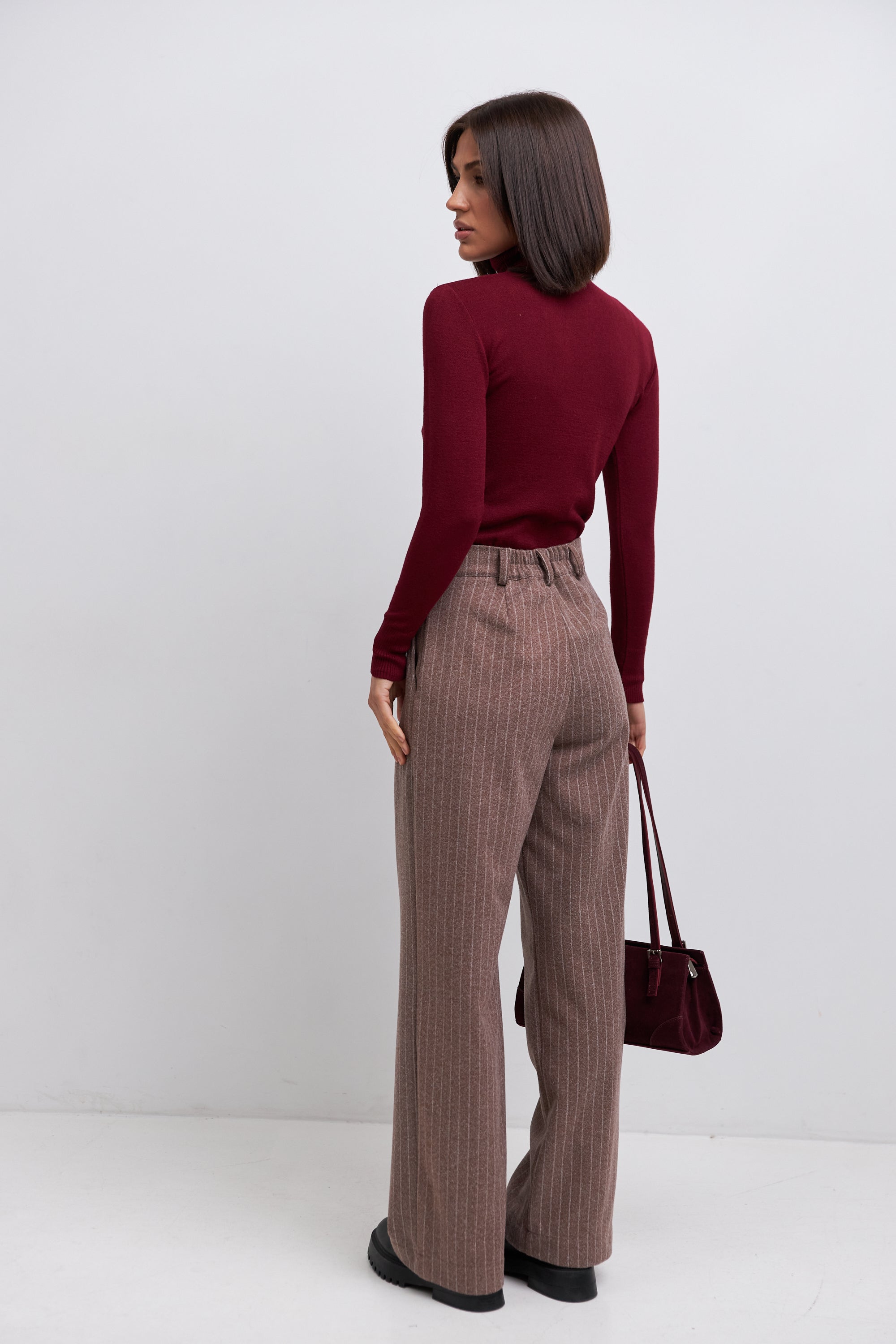 Коричневий[Смужка]