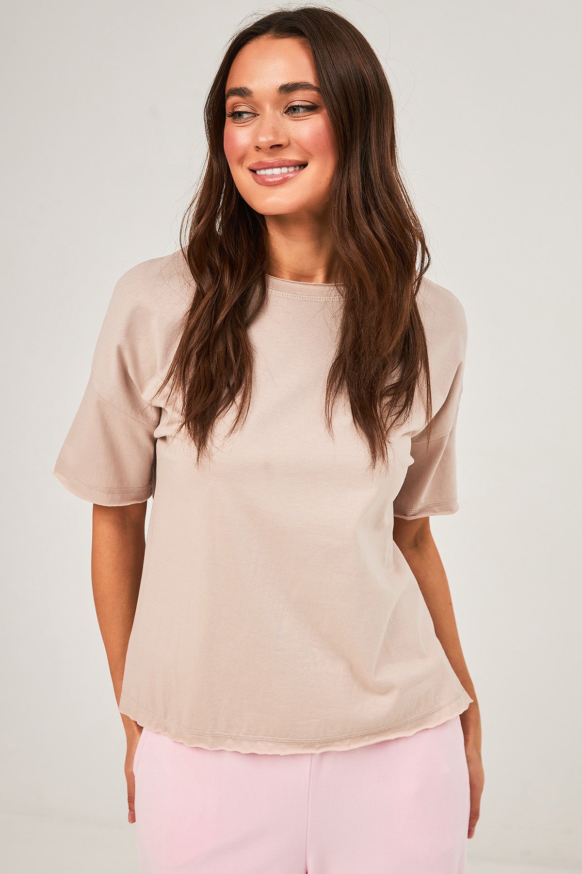 Футболка оверсайз із розрізами