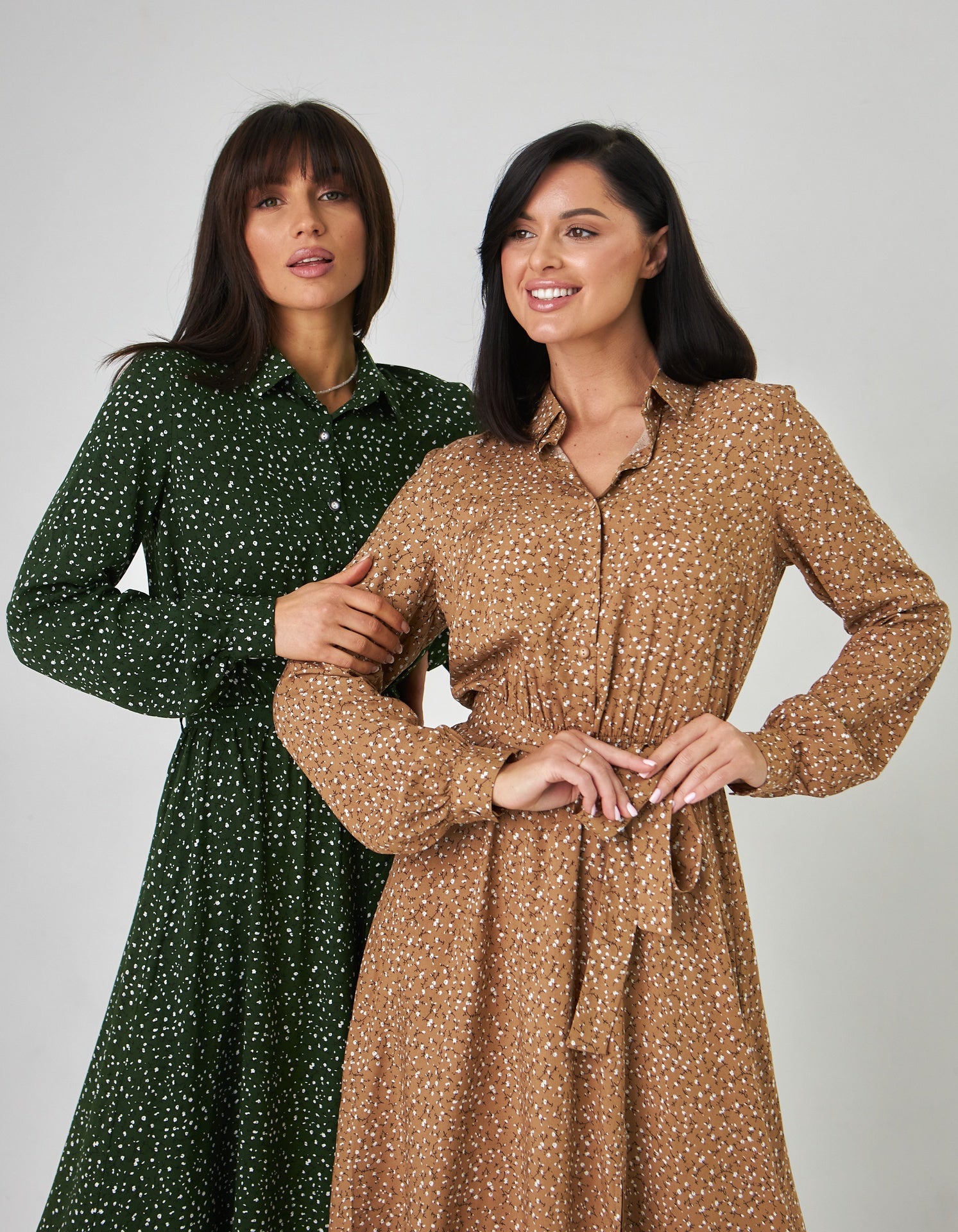 [0_0_2218] Платье миди с юбкой полуклеш